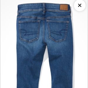 American Eagle Short Court Kick Boot Stretch Jeans Size 16 in like new condition